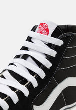 Cargar imagen en el visor de la galería, Vans SK8HI Negra
