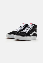 Cargar imagen en el visor de la galería, Vans SK8HI Negra
